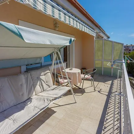 Apartment Ninic *